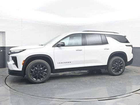 New 2026 Chevrolet Traverse LT w/ Midnight/Sport Edition FWD image 11