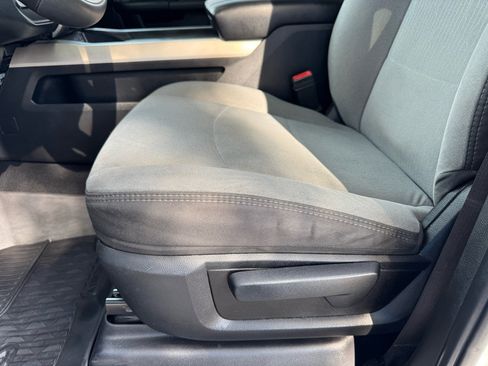 Used 2020 RAM 3500 Big Horn image 23