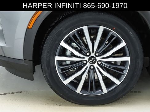 Used 2025 INFINITI QX60 Sensory w/ Vision Package AWD/4WD image 47