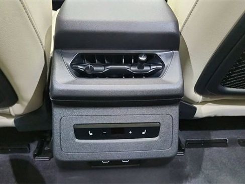 Used 2025 Audi Q6 e-tron Premium Plus w/ Premium Plus image 37