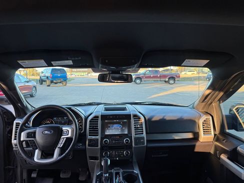 Used 2015 Ford F150 Lariat w/ Equipment Group 502A Luxury image 23