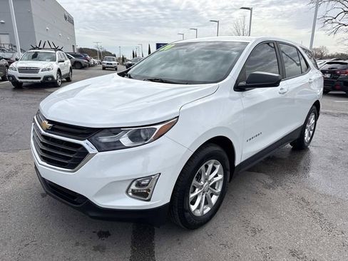 Used 2020 Chevrolet Equinox LS image 8