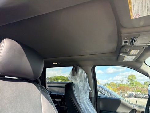 Used 2020 Ford F250 Lariat w/ Lariat Ultimate Package image 11