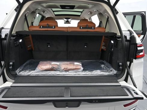 New 2026 BMW X7 xDrive40i image 33
