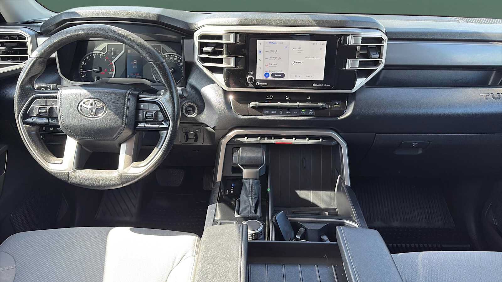 Used 2024 Toyota Tundra SR5 w/ SR5 Convenience Package AWD/4WD image 12
