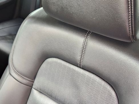 Used 2022 Honda Civic Touring image 14