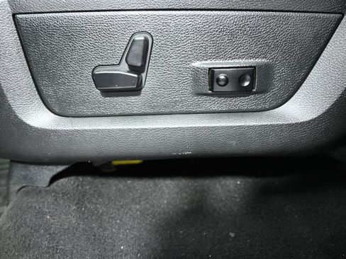Used 2018 RAM 1500 Big Horn AWD/4WD image 22