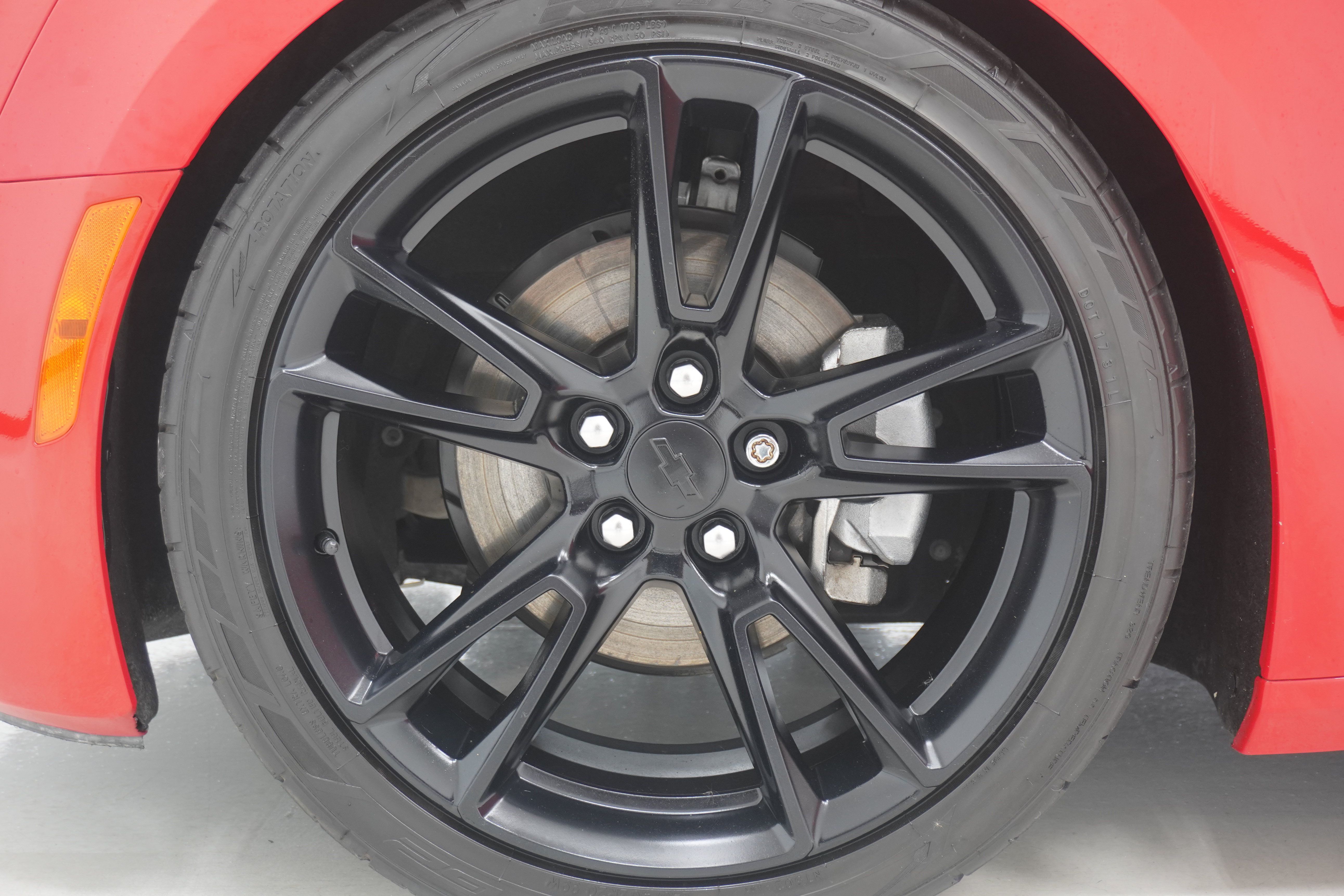Used 2020 Chevrolet Camaro LT w/ RS Package RWD image 26