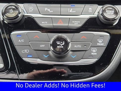 New 2026 Chrysler Voyager LX image 14