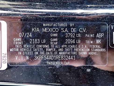 Used 2024 Kia Forte GT-Line image 13