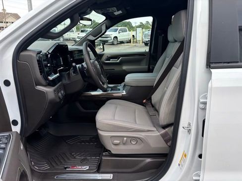 New 2026 Chevrolet Silverado 1500 RST image 2