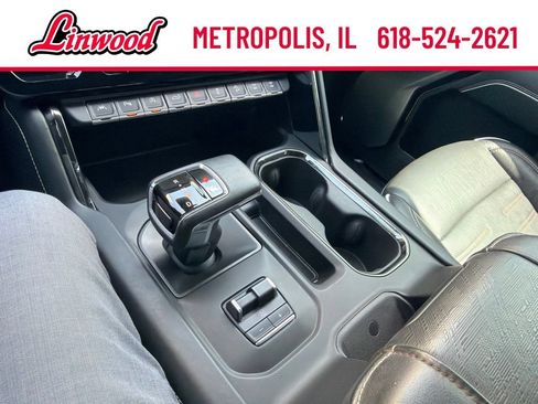 Used 2023 GMC Sierra 1500 AT4X AWD/4WD image 28