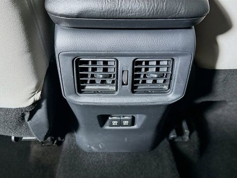 Used 2019 Toyota RAV4 XLE image 25