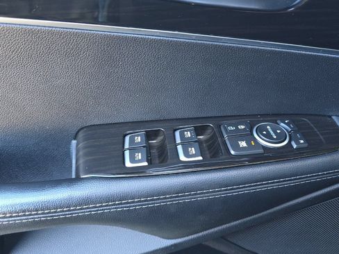 Used 2020 Kia Sorento LX AWD/4WD image 8