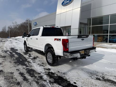 Certified 2022 Ford F250 XLT w/ XLT Premium Package image 8