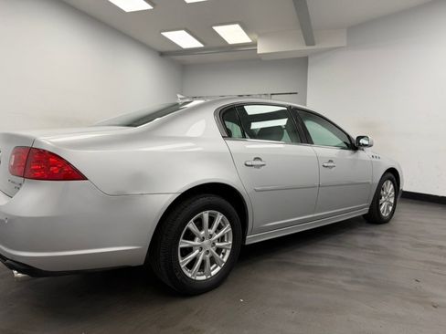 Used 2011 Buick Lucerne CXL w/ Driver Confidence Package FWD image 22
