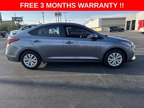 Used 2020 Hyundai Accent SE FWD image 28