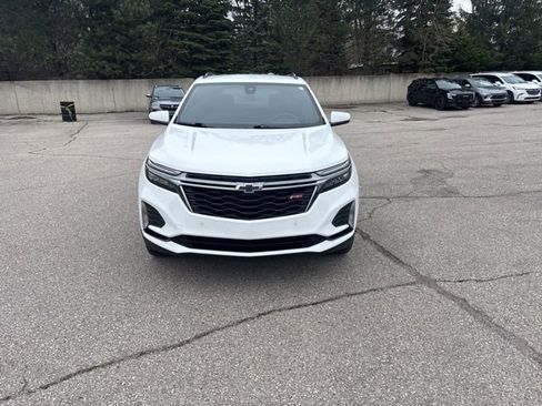 Used 2023 Chevrolet Equinox RS w/ LPO, Floor Liner Package AWD/4WD image 3