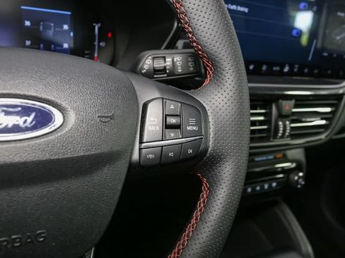 Used 2024 Ford Escape ST-Line w/ Tech Pack #1 AWD/4WD image 32