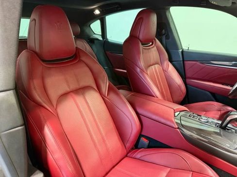 Used 2021 Maserati Levante S GranSport image 78