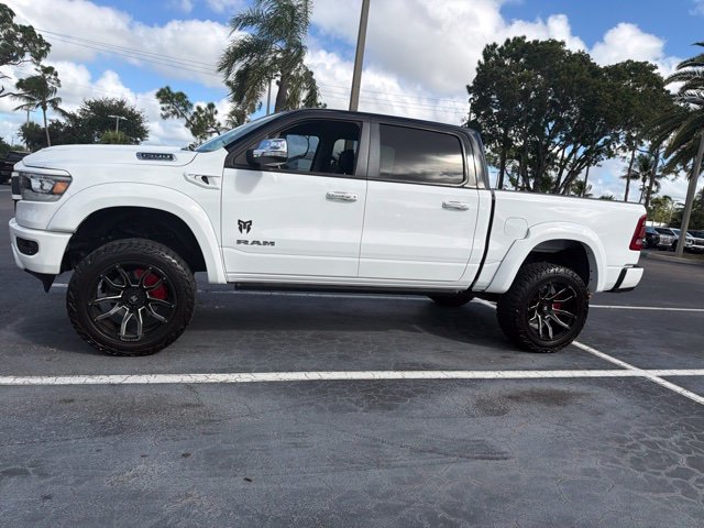 Used 2022 RAM 1500 Laramie AWD/4WD image 5