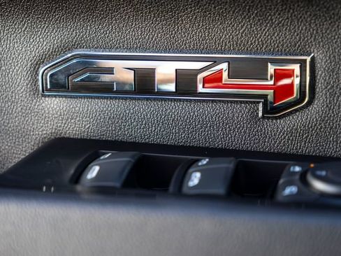 Certified 2025 GMC Sierra 1500 AT4 w/ AT4 Premium Package AWD/4WD image 50