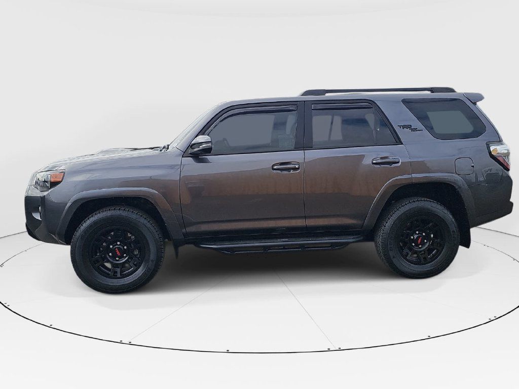 Used 2023 Toyota 4Runner TRD Off-Road Premium w/ Off Road Premium Plus Package AWD/4WD image 6