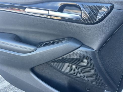 Used 2023 Kia Seltos S image 6