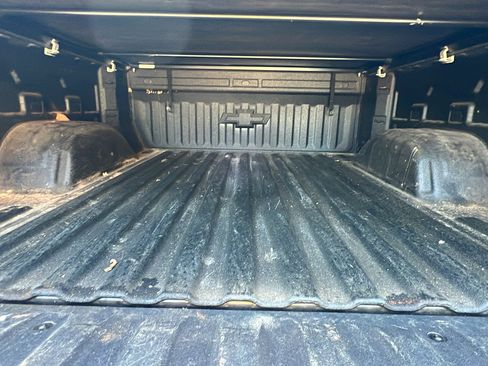 Used 2019 Chevrolet Silverado 1500 LT Trail Boss w/ Convenience Package image 13