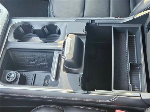 New 2025 Ford Expedition Platinum w/ Driver's Package image 14