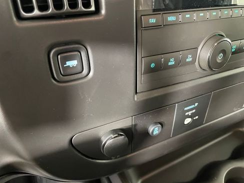 New 2026 Chevrolet Express 2500 w/ Driver Convenience Package RWD image 7