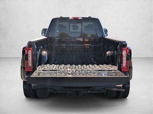 Used 2024 Ford F350 Lariat w/ Lariat Ultimate Package image 6