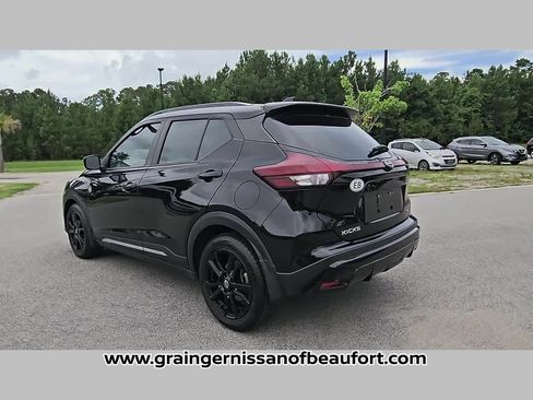 Used 2023 Nissan Kicks SR FWD image 27