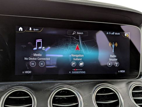 Used 2022 Mercedes-Benz E 350 4MATIC Sedan image 36