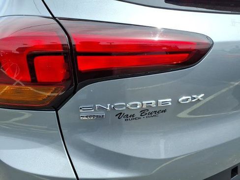 Used 2023 Buick Encore GX Preferred w/ Cold Weather Comfort Package AWD/4WD image 10