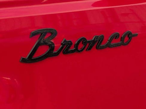 Certified 2023 Ford Bronco 4-Door AWD/4WD image 11