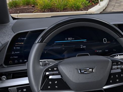 New 2026 Cadillac Optiq Sport 1 image 18