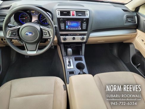 Used 2019 Subaru Outback 2.5i image 5