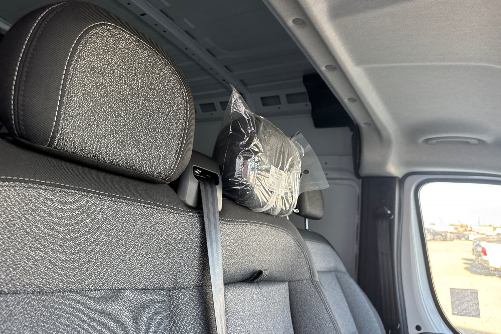 New 2027 RAM ProMaster 2500 w/ Convenience Group FWD image 14