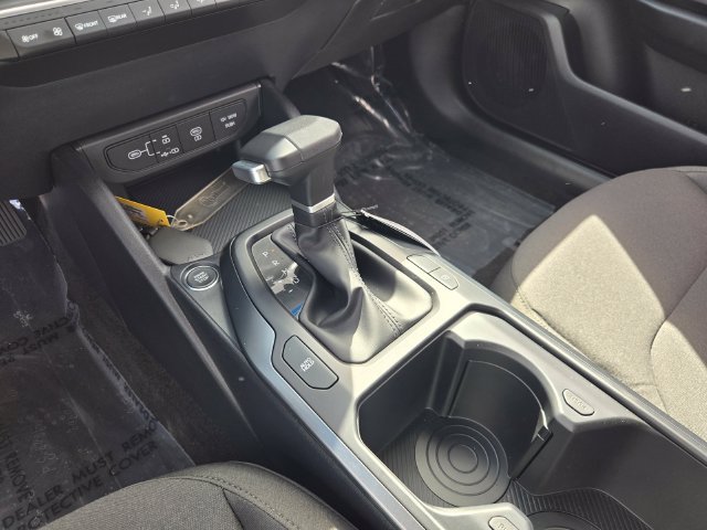 New 2027 Kia K4 FWD image 17