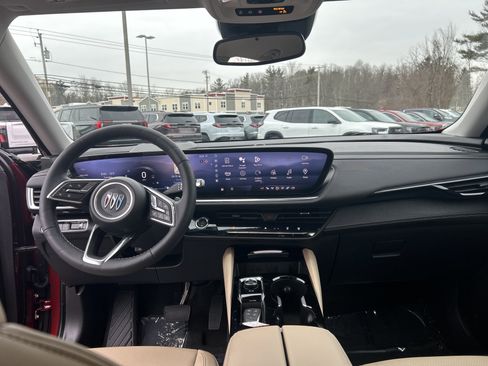 Used 2024 Buick Envision Preferred image 14