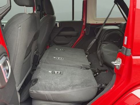 Used 2021 Jeep Wrangler Unlimited Sahara w/ Uconnect 4C Nav & Sound Group image 36