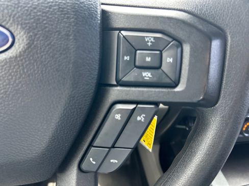 Used 2021 Ford F250 XLT w/ XLT Premium Package AWD/4WD image 25