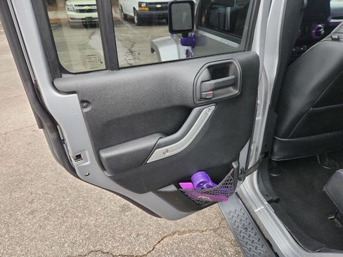 Used 2014 Jeep Wrangler Unlimited Sahara w/ Max Tow Package image 15