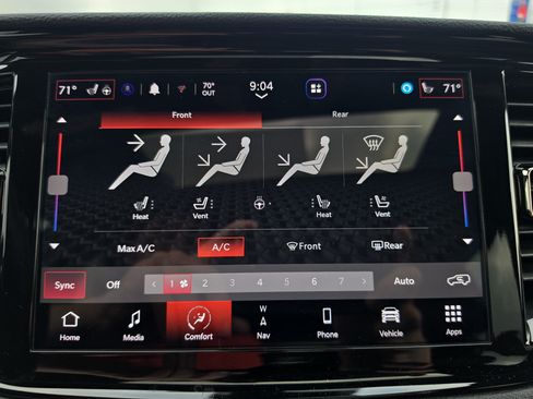 Used 2025 Dodge Durango GT AWD/4WD image 31