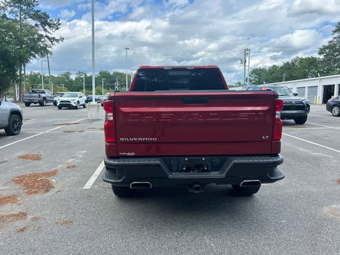 Used 2021 Chevrolet Silverado 1500 LT Trail Boss w/ Convenience Package II AWD/4WD image 3