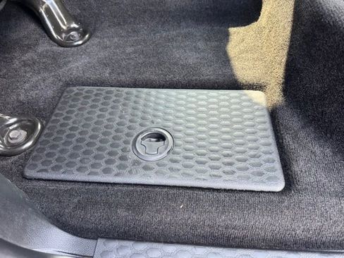 Used 2014 RAM 2500 Tradesman w/ Chrome Appearance Group image 23