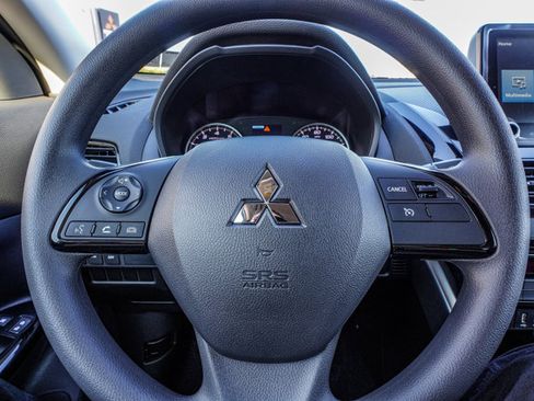 New 2026 Mitsubishi Eclipse Cross LE AWD/4WD image 16