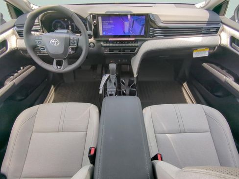 New 2026 Toyota Camry XLE AWD/4WD image 10