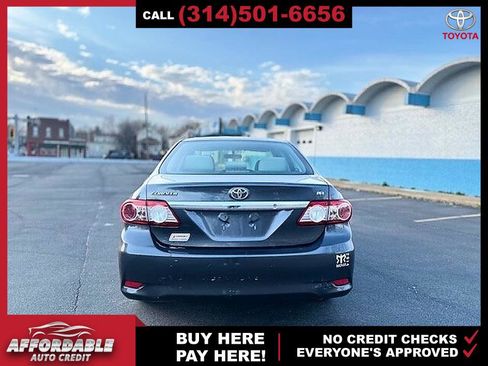 Used 2011 Toyota Corolla LE image 4